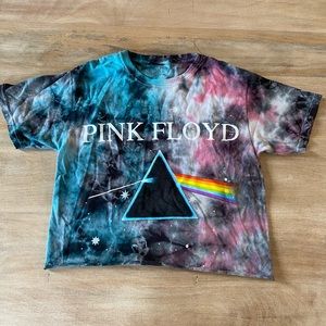 AEROPOSTALE PINK FLOYD CROPPED TEE